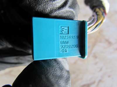 BMW 20 Pin Blue Connector w/ Pigtail 92082065